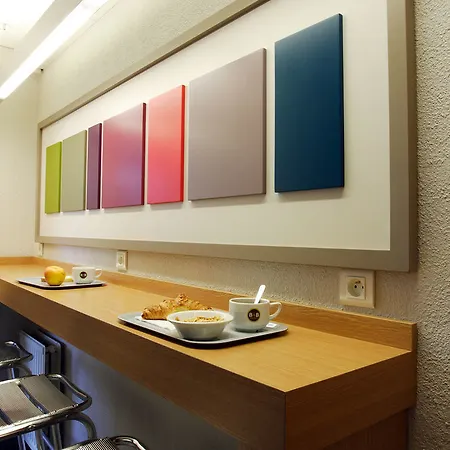 Avignon Hotel 2*